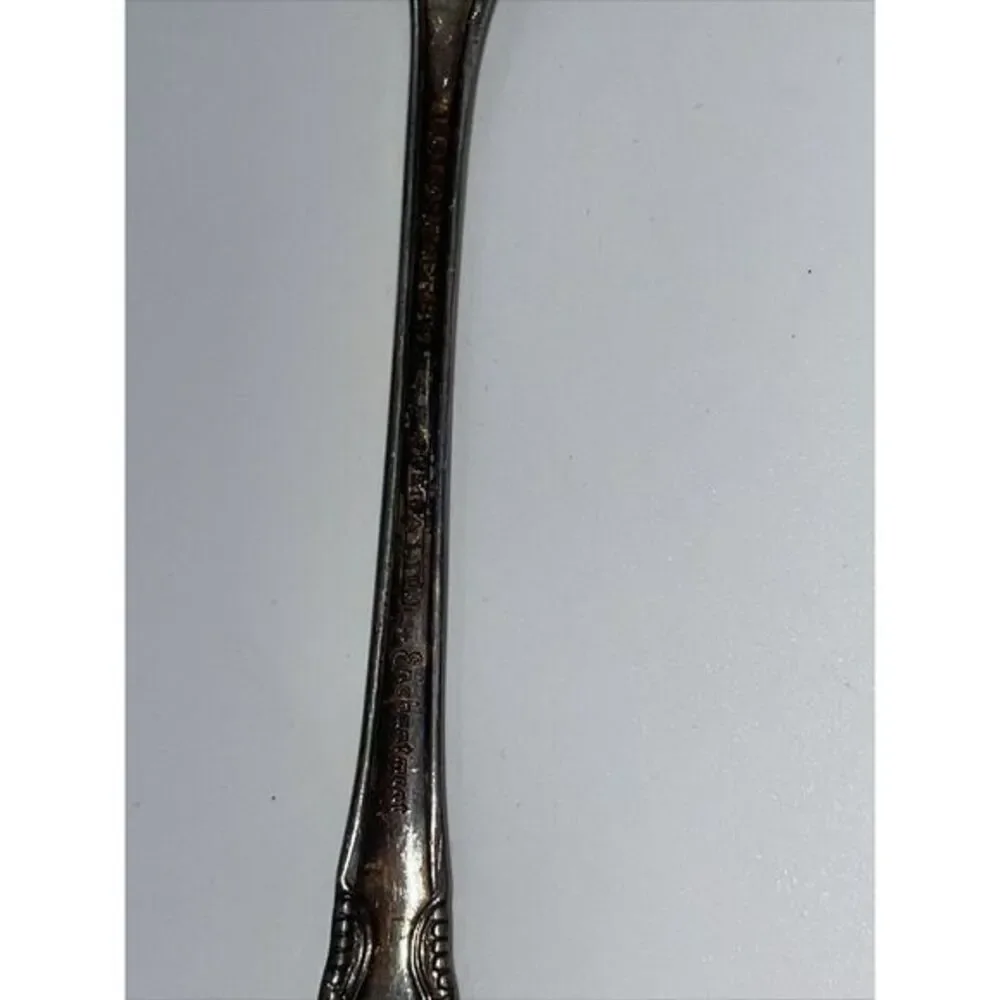 ENCHANTMENT - 1881 Rogers Oneida LTD Silverplate Flatware‎ Salad Fork